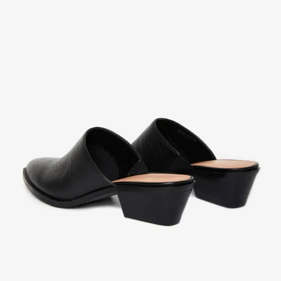 Chinese Laundry Millie Black Mules - Picture 12 of 15
